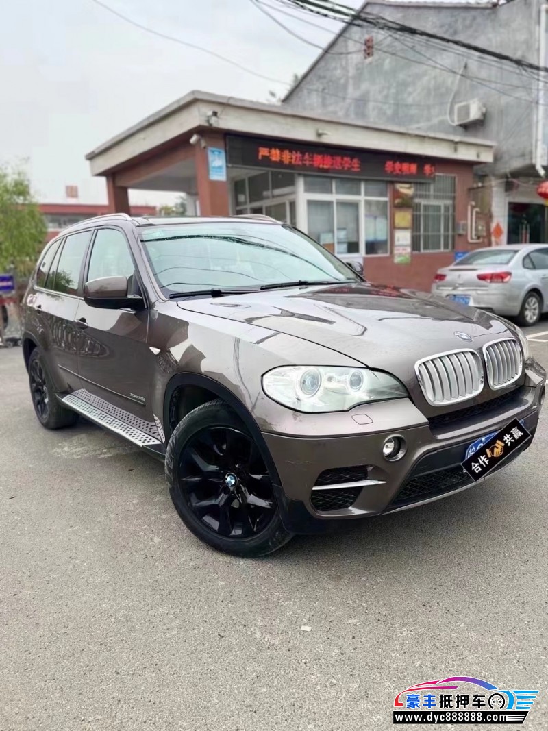 13年宝马X5SUV抵押车出售