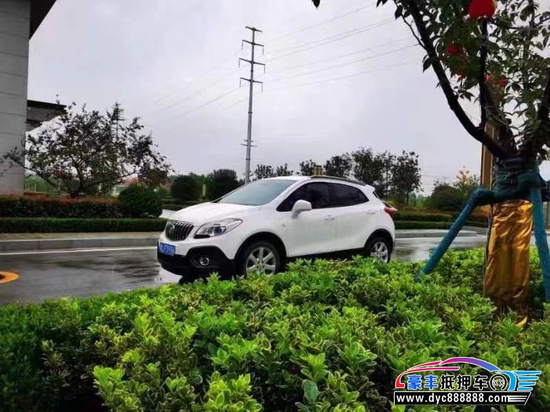 13年别克昂科拉轿车抵押车出售