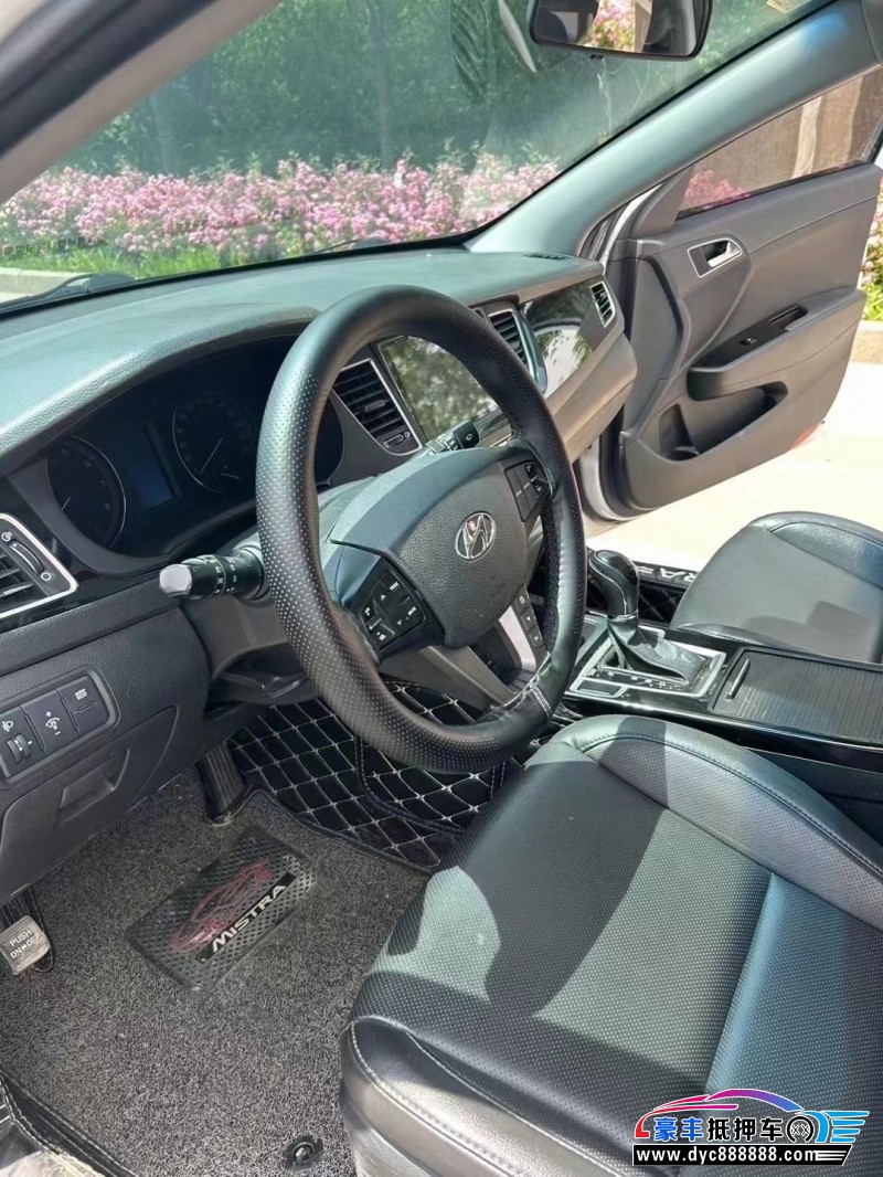 15年现代名图轿车抵押车出售