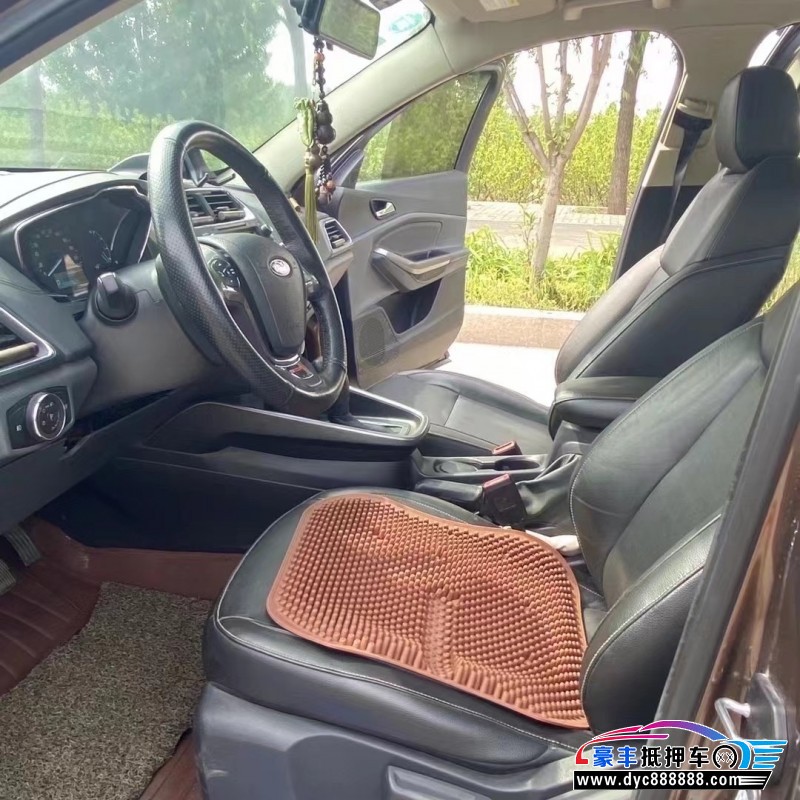 18年福特福睿斯轿车抵押车出售