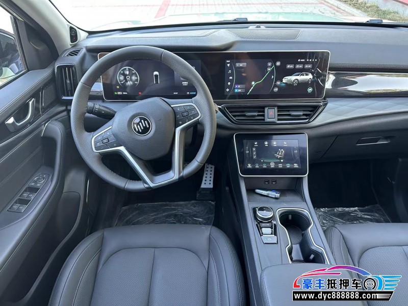 23年威马汽车w6轿车抵押车出售