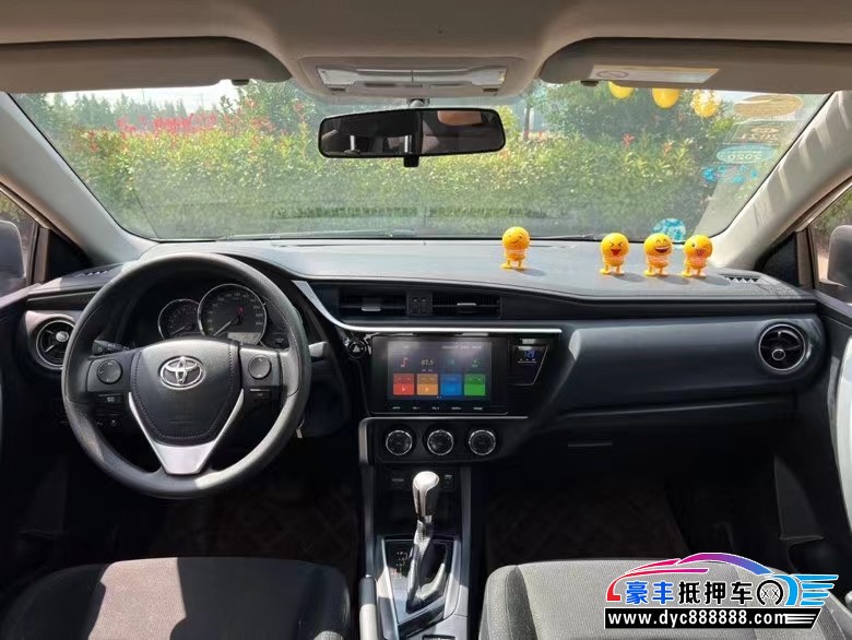 17年丰田雷凌轿车抵押车出售