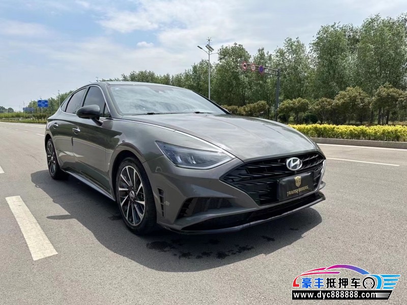 21年现代索纳塔轿车抵押车出售