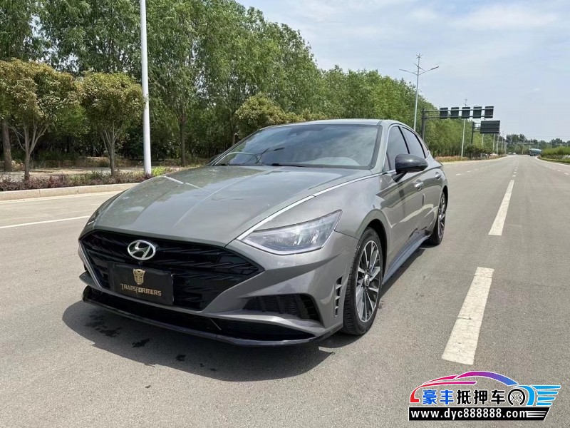 21年现代索纳塔轿车抵押车出售