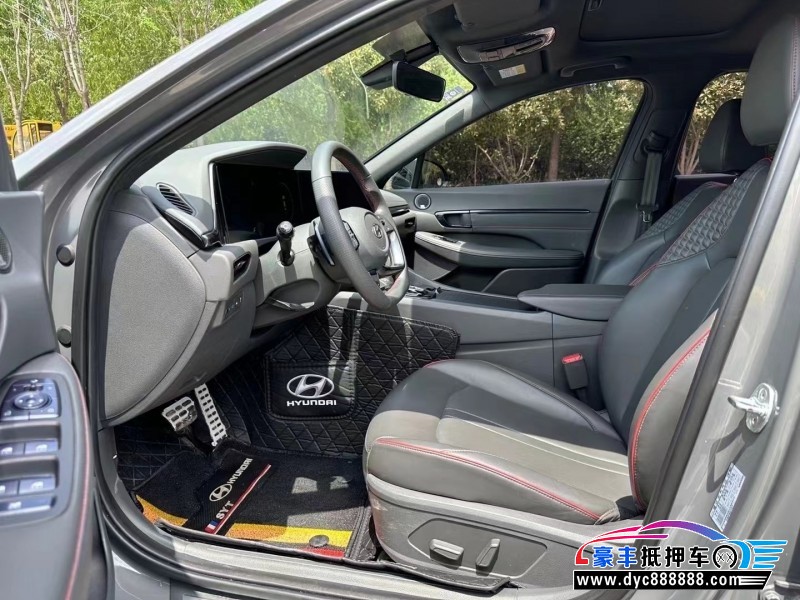 21年现代索纳塔轿车抵押车出售