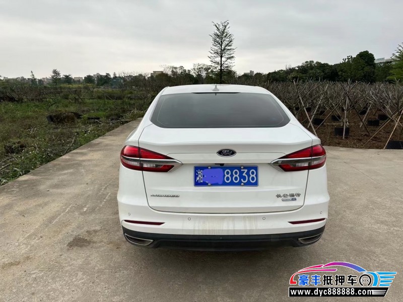 20年福特蒙迪欧轿车抵押车出售