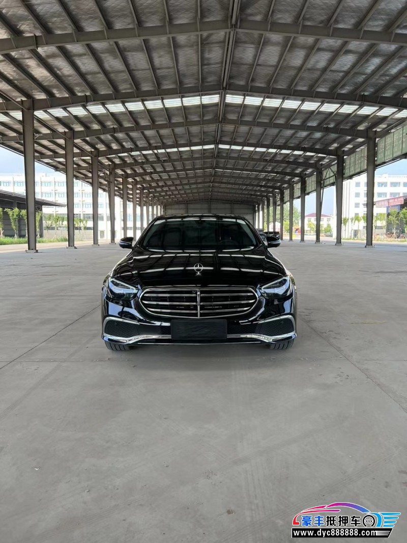 21年奔驰E轿车抵押车出售