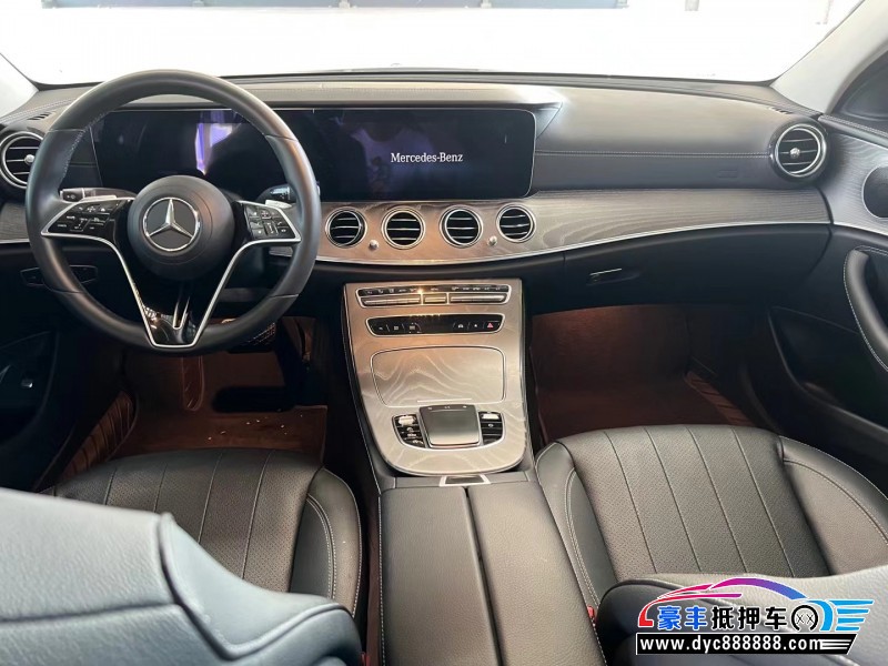 21年奔驰E轿车抵押车出售