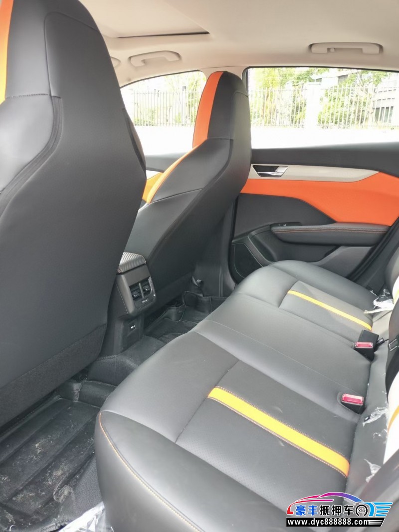 22年东风风神奕炫轿车抵押车出售