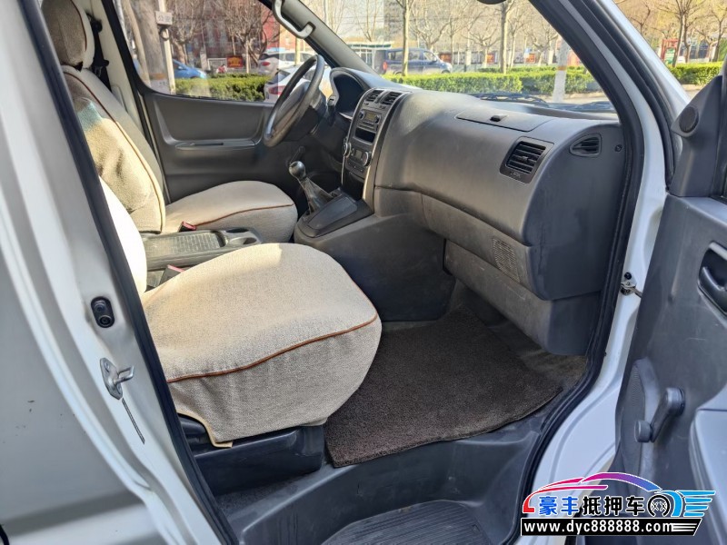 17年金杯华晨750MPV抵押车出售