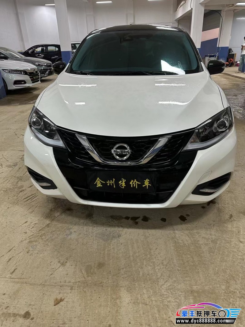 22年日产骐达轿车抵押车出售