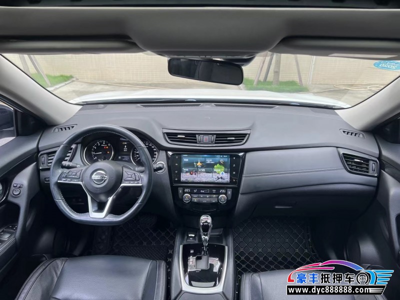 19年日产奇骏轿车抵押车出售