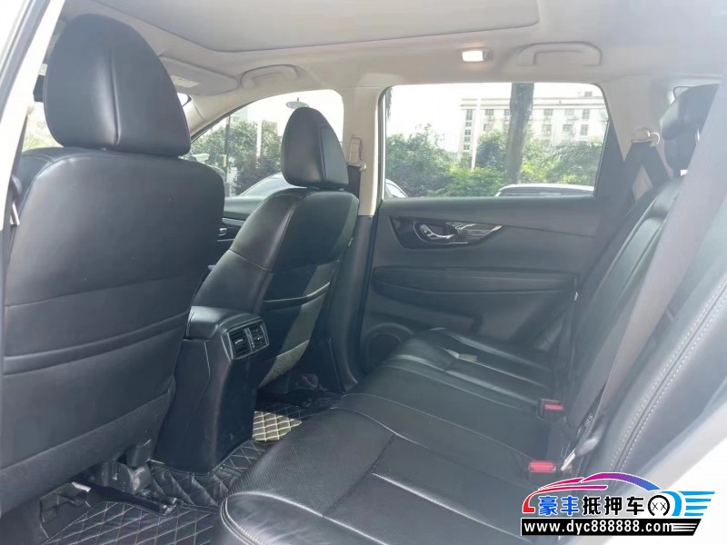 18年日产奇骏轿车抵押车出售