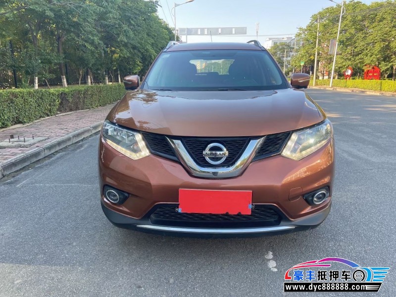 15年日产奇骏轿车抵押车出售