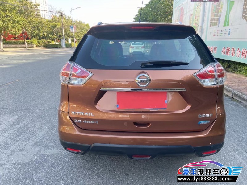 15年日产奇骏轿车抵押车出售