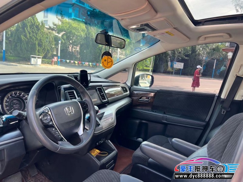 19年本田艾力绅轿车抵押车出售