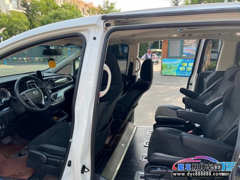 19年本田艾力绅轿车抵押车出售