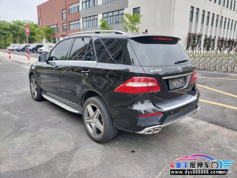 14年奔驰ML轿车抵押车出售