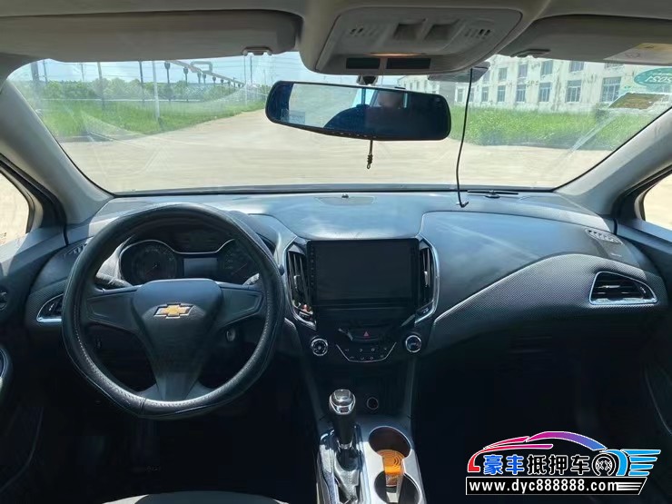 17年雪佛兰科鲁兹轿车抵押车出售