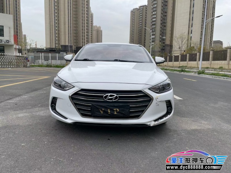 16年现代领动轿车抵押车出售