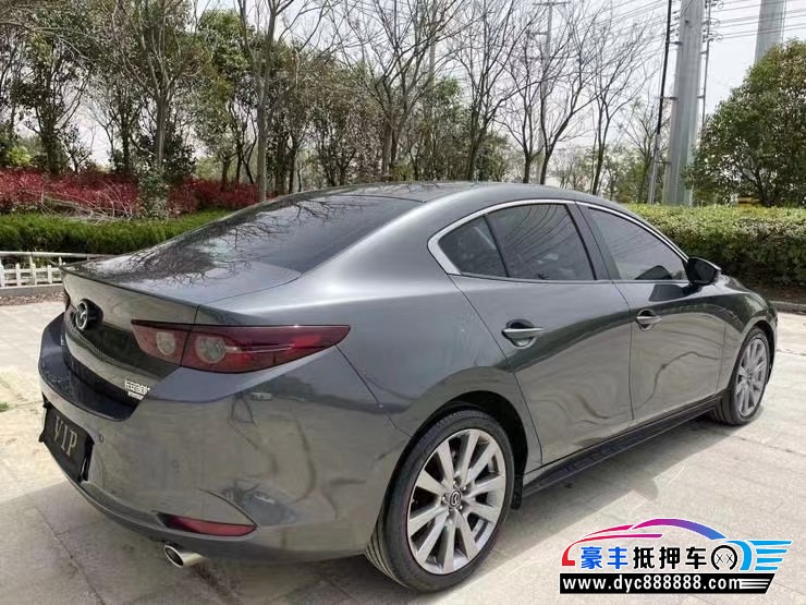 20年马自达3 Axela昂克赛拉轿车抵押车出售