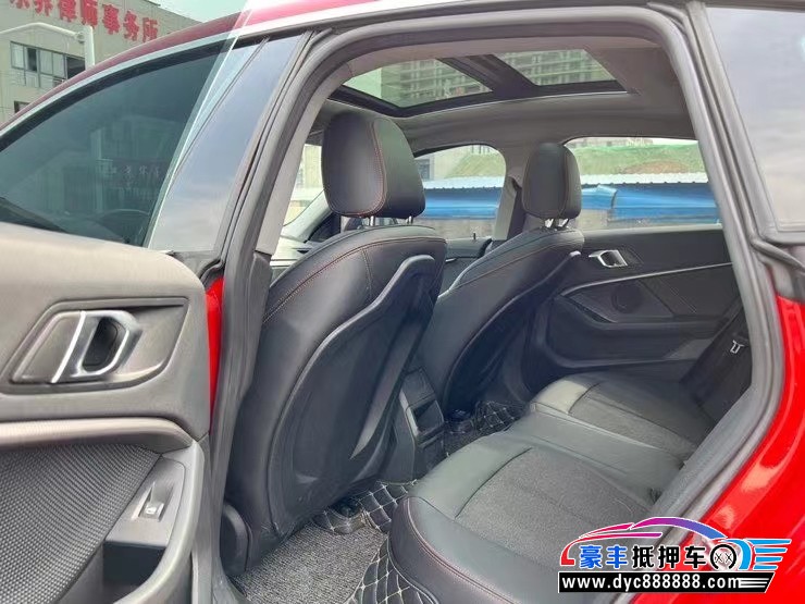 21年宝马2系轿车抵押车出售