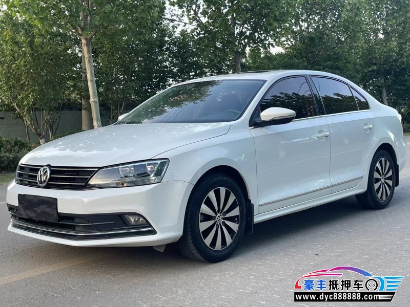 17年大众速腾轿车抵押车出售