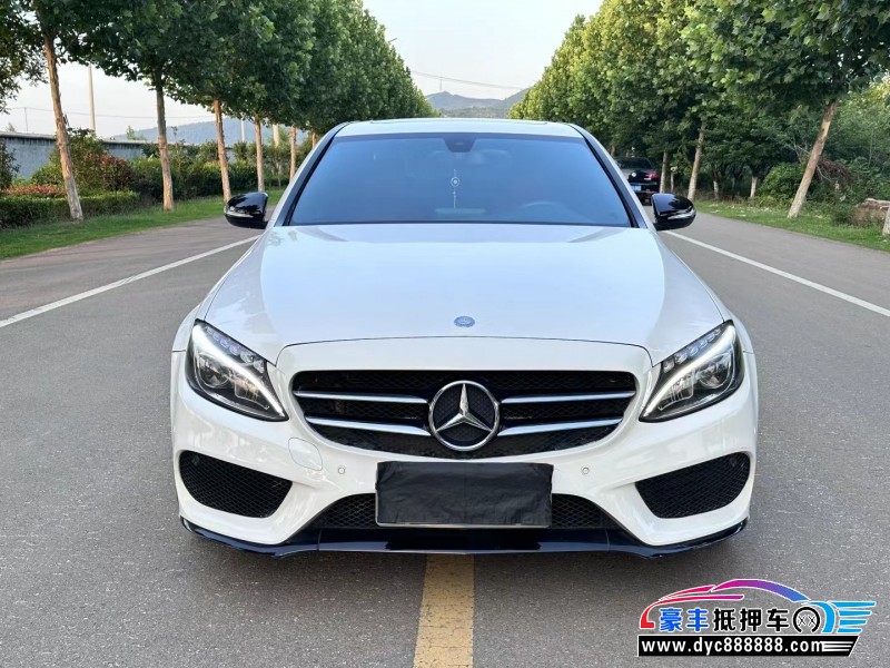 17年奔驰C轿车抵押车出售