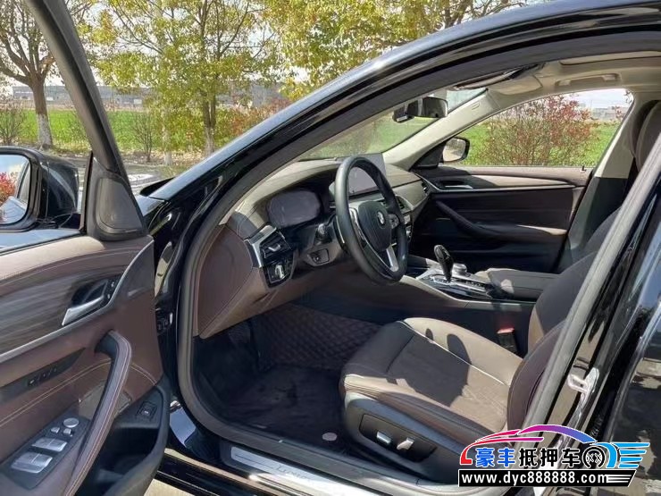 22年宝马5系轿车抵押车出售