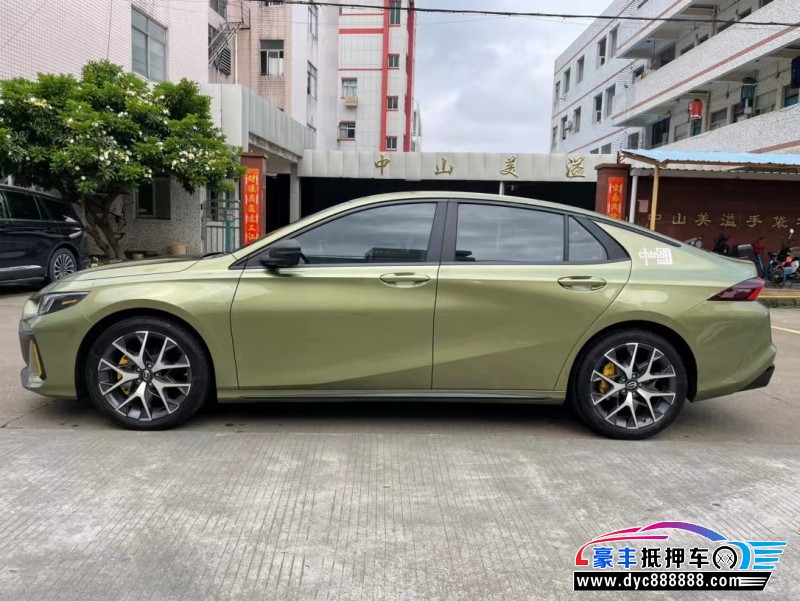 22年传祺影豹轿车抵押车出售