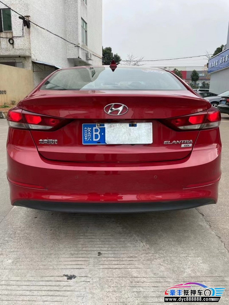 17年现代领动轿车抵押车出售