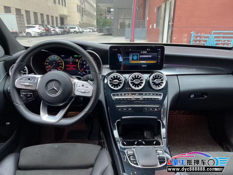 20年奔驰C轿车抵押车出售