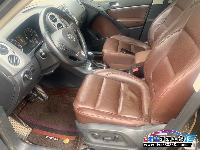 14年大众途观轿车抵押车出售