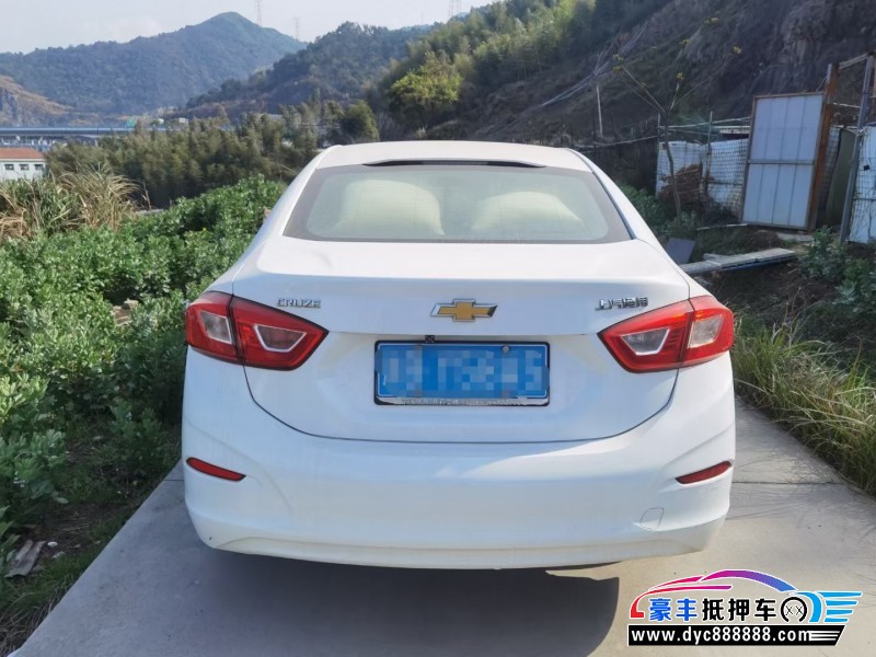 17年雪佛兰科鲁兹轿车抵押车出售