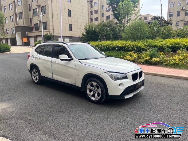11年宝马X1轿车抵押车出售