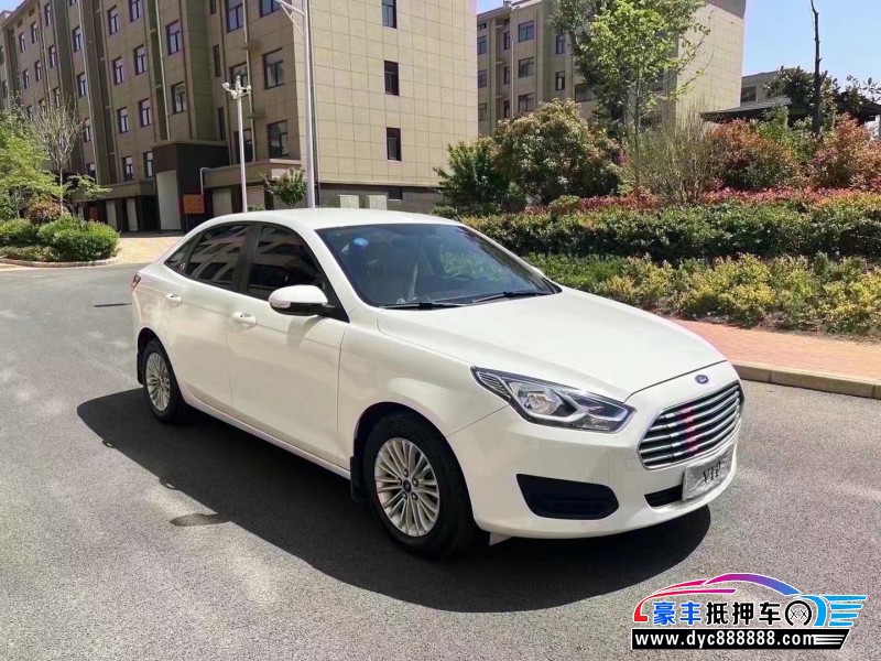 18年福特福睿斯轿车抵押车出售