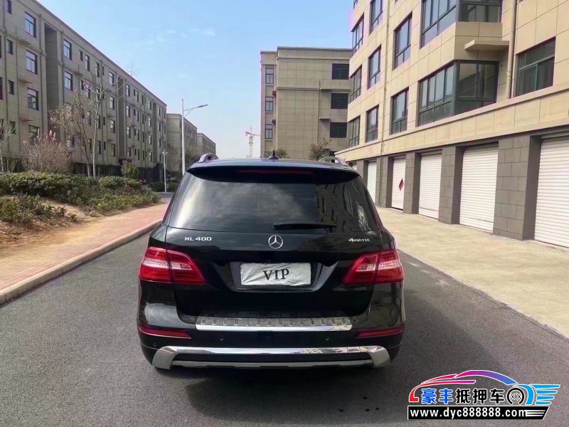12年奔驰ML轿车抵押车出售