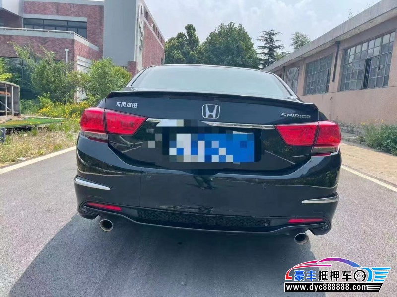 16年本田思铂睿轿车抵押车出售