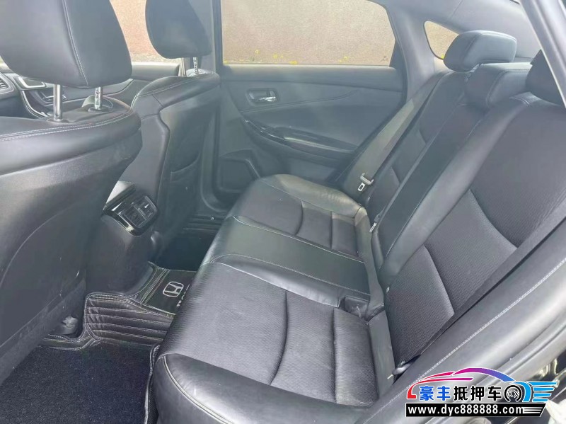 16年本田思铂睿轿车抵押车出售