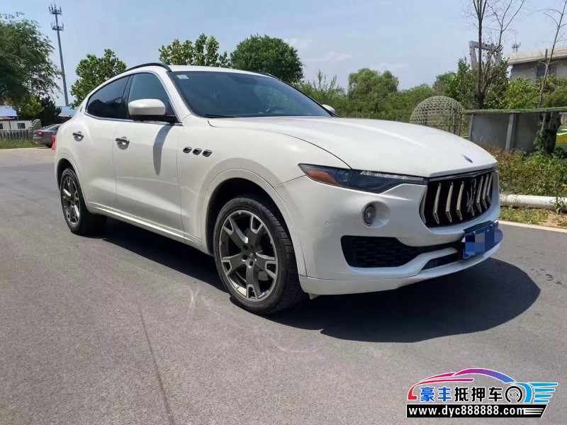 17年玛莎拉蒂莱万特轿车抵押车出售