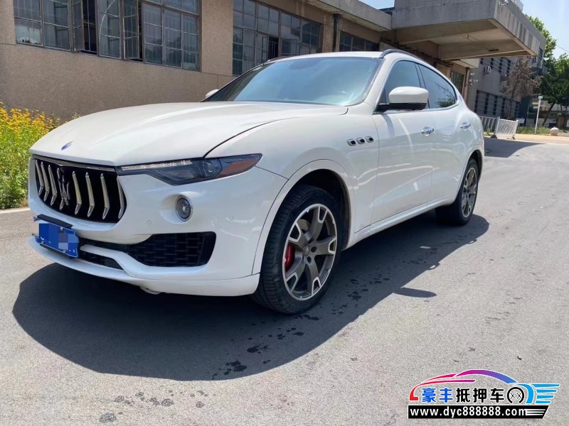 17年玛莎拉蒂莱万特轿车抵押车出售