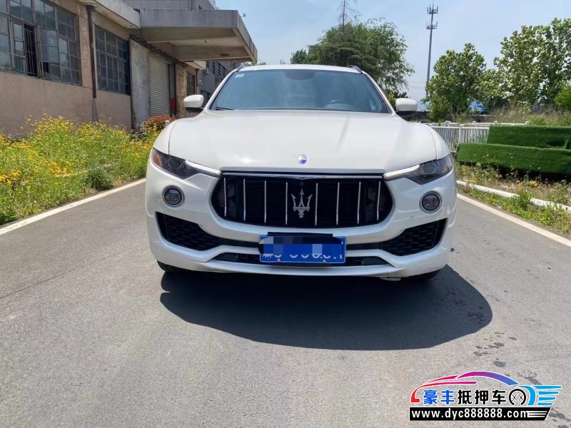 17年玛莎拉蒂莱万特轿车抵押车出售