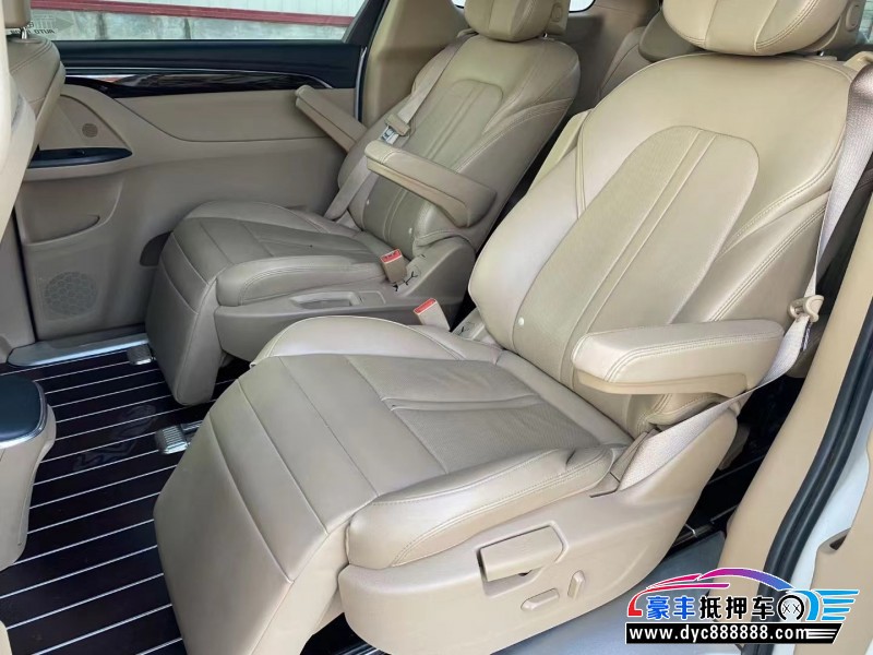 20年别克GL8MPV抵押车出售