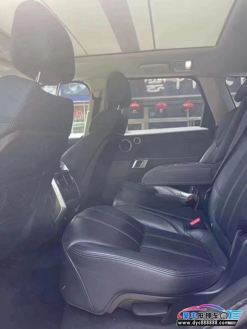 17年路虎揽胜运动SUV抵押车出售