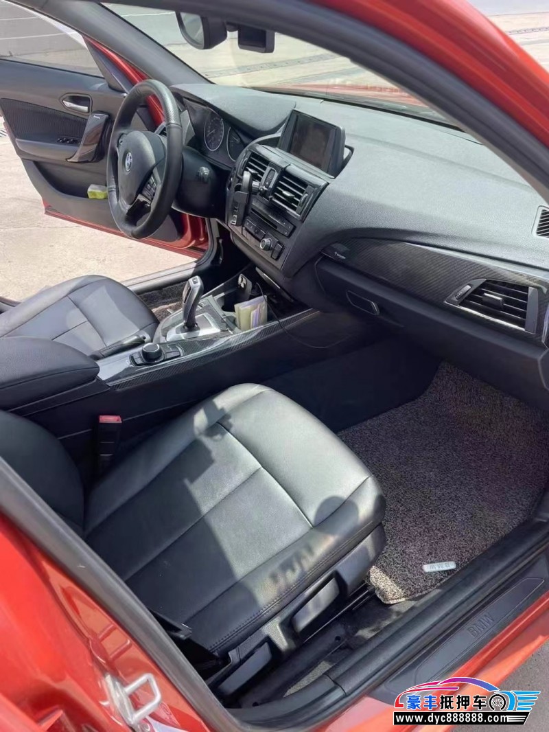 14年宝马1系轿车抵押车出售