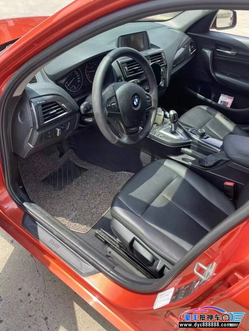 14年宝马1系轿车抵押车出售