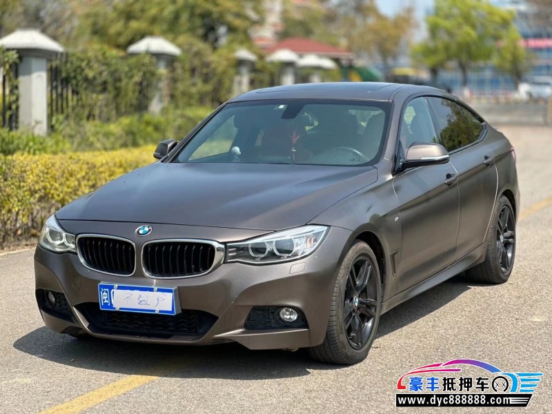 15年宝马3系轿车抵押车出售