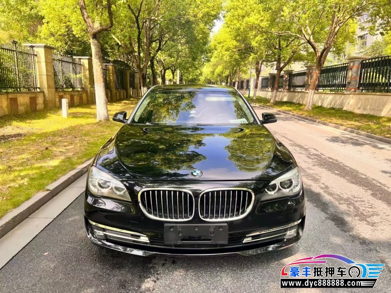 15年宝马7系轿车抵押车出售