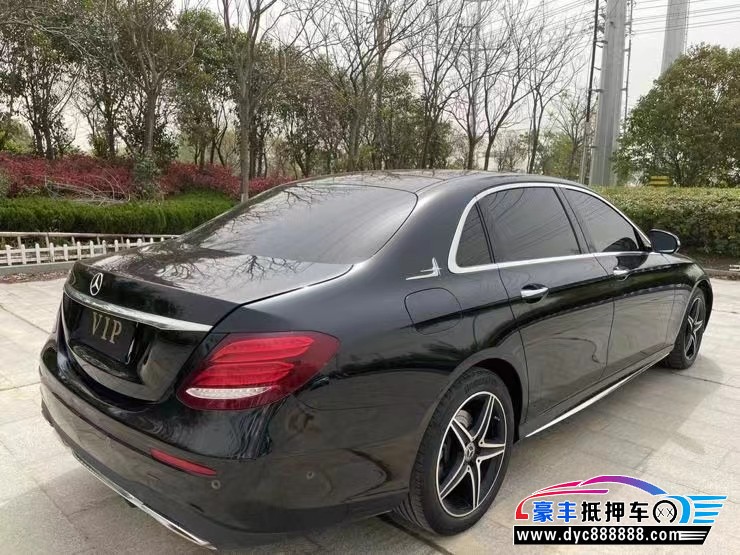 20年奔驰E轿车抵押车出售