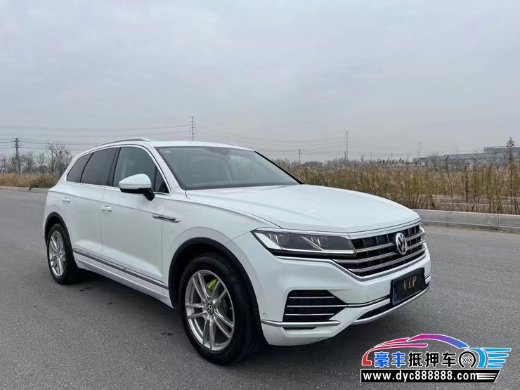 20年大众途锐轿车抵押车出售